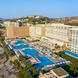 Amada Colossos Resort