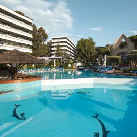 Dionysos Hotel